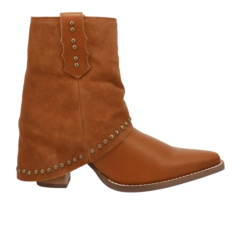 Off The Cuff Leather Snip Toe Pull On Cowboy Booties made by dingo