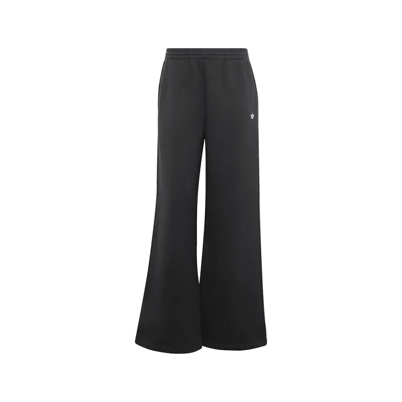 Essentials Wide Leg Pant Fleece made by Adidas