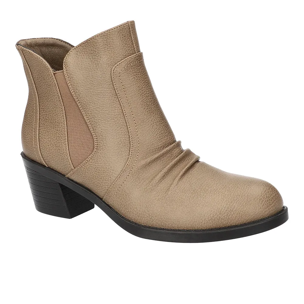 Berwick Ankle Boots sold by Shoebacca product image thumbnail 2