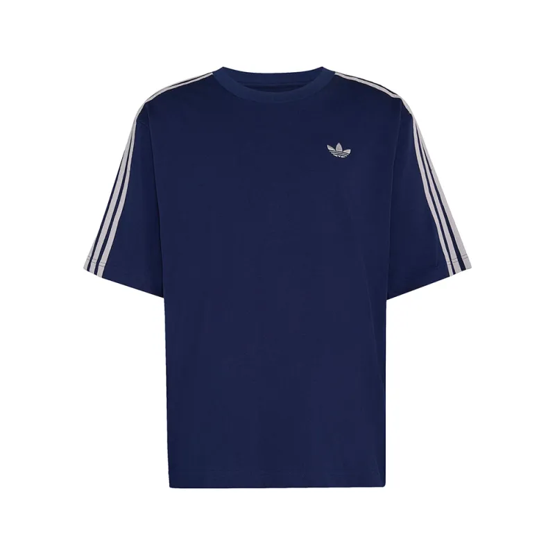 Adicolor 3-Stripes Oversized Tee made by Adidas