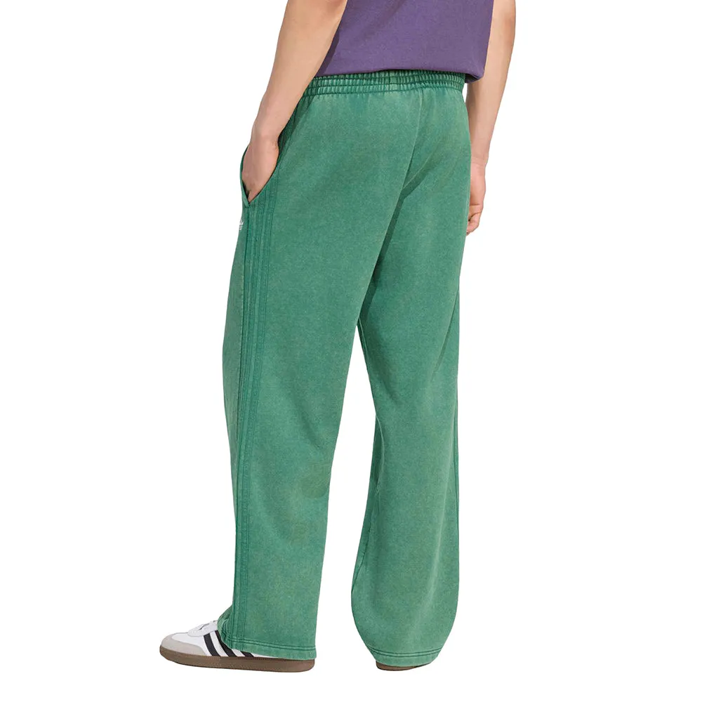 Trefoil Essentials Loose Fleece Pants sold by Shoebacca product image thumbnail 3