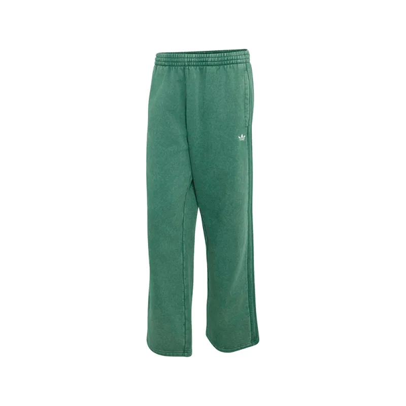 Trefoil Essentials Loose Fleece Pants made by Adidas