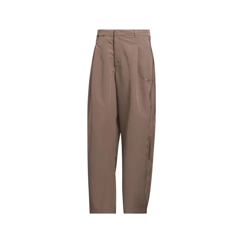 Originals Woven Barrel Pant made by Adidas