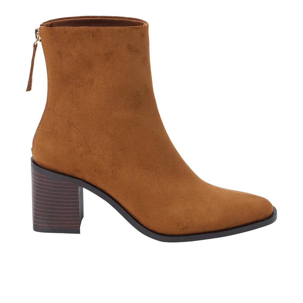 Warren Bootie sold by Shoebacca