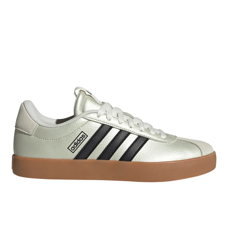 VL Court 3.0 Shoes made by Adidas