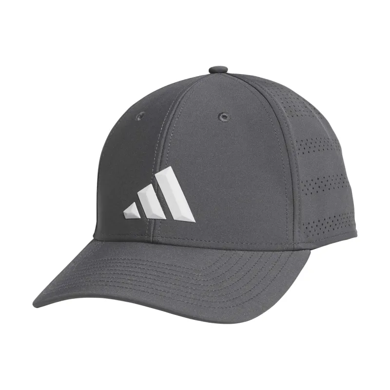 Gameday 5 Stretch Fit made by Adidas