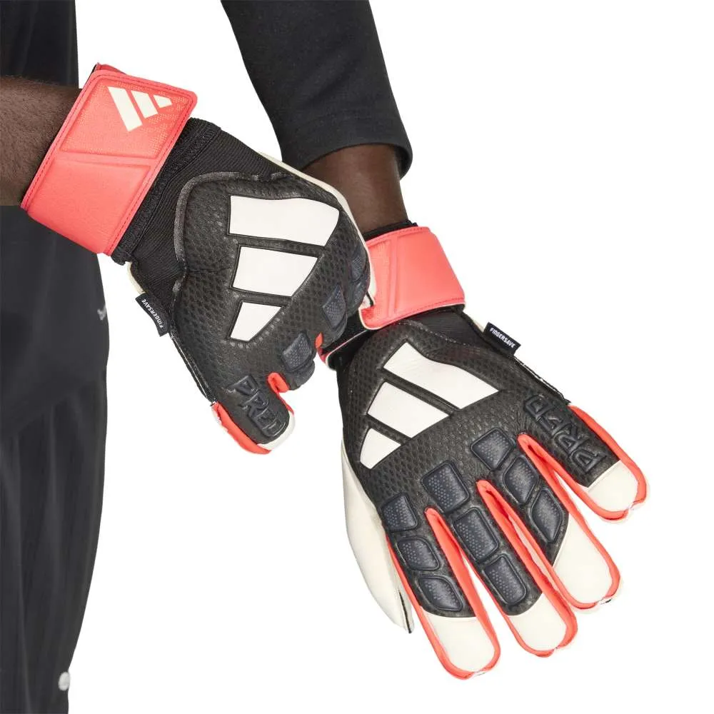 Predator Match Fingersave Goalkeeper Glove sold by Shoebacca product image thumbnail 4
