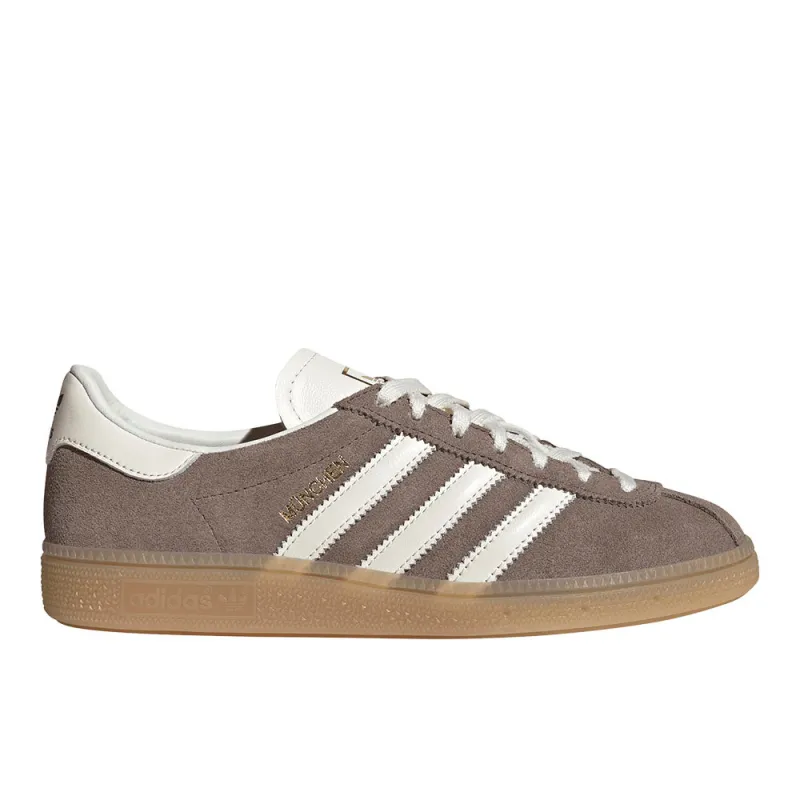 Muenchen Shoes made by Adidas