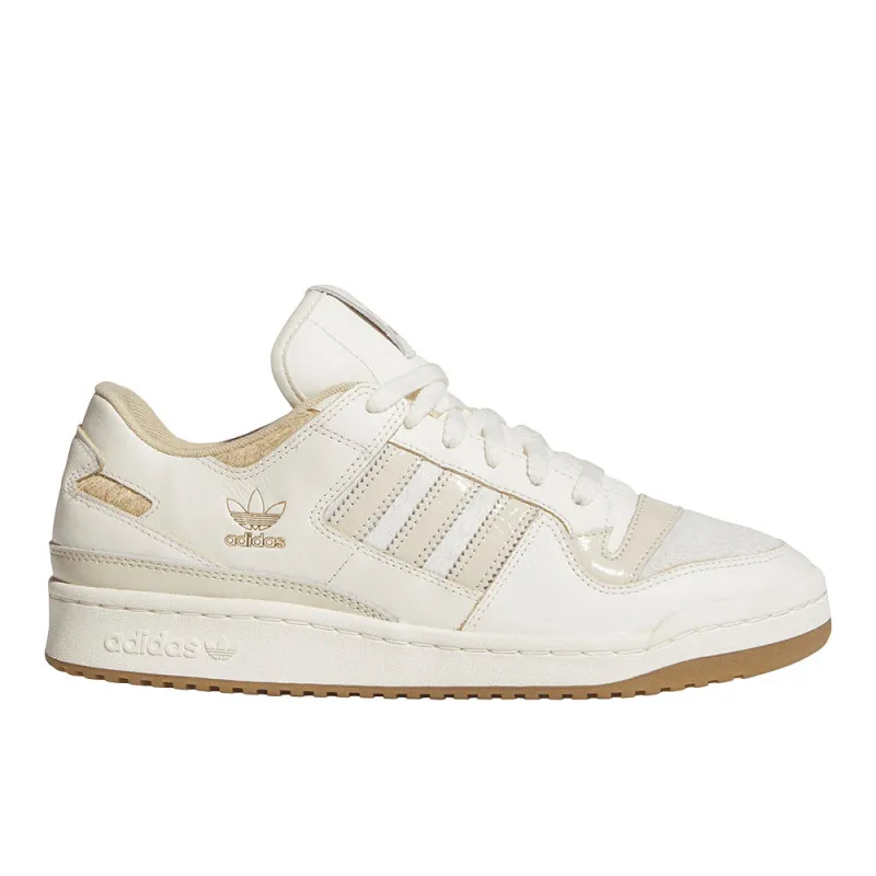 Forum 84 Low CL Shoes made by Adidas