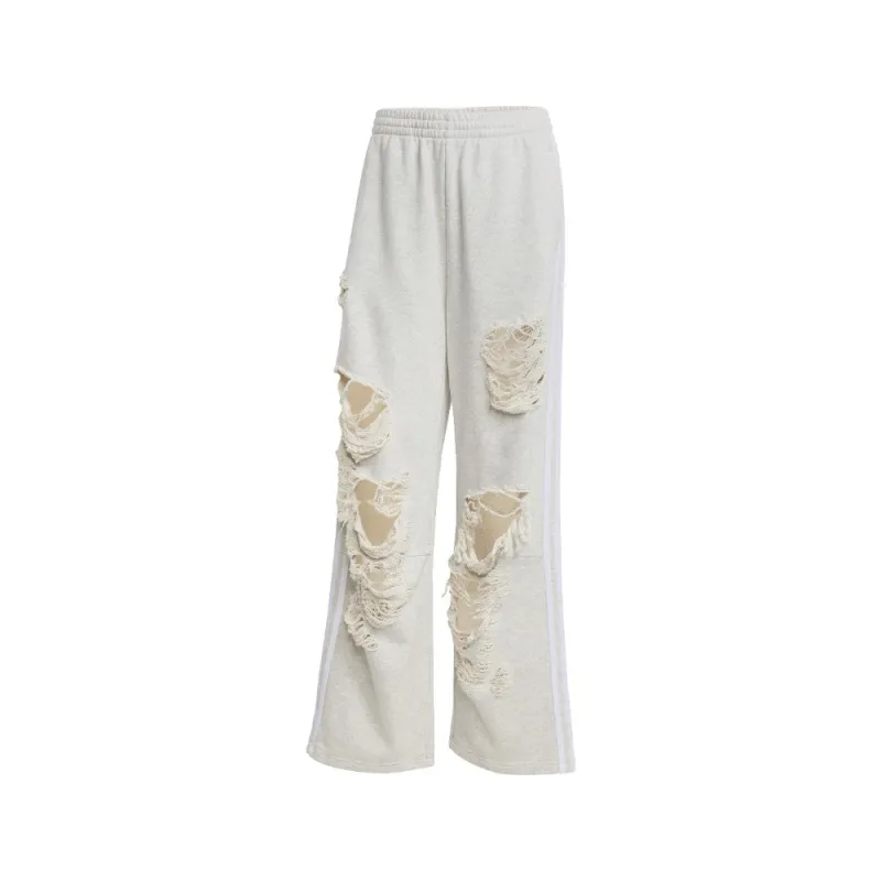 Originals Destressed Jogger made by Adidas