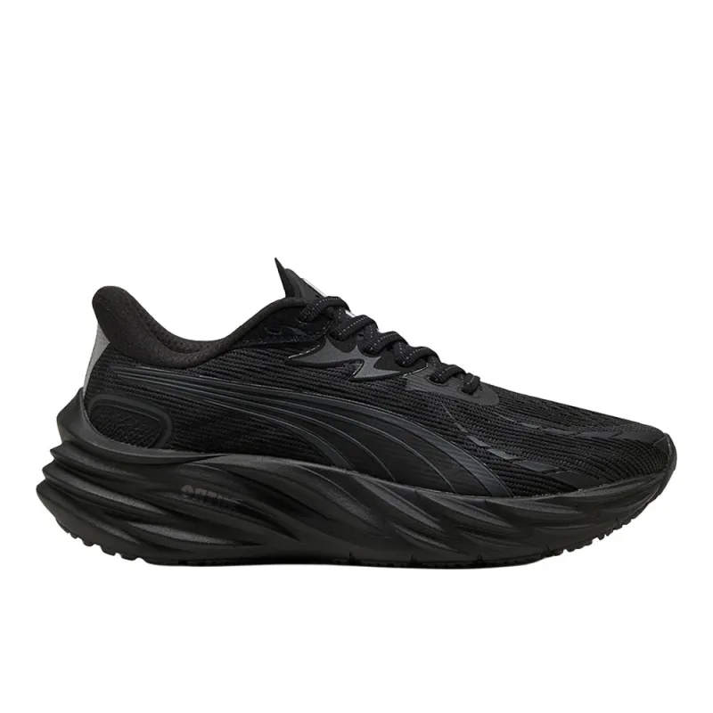 Velocity NITRO 4 Wide Running Shoes made by Puma