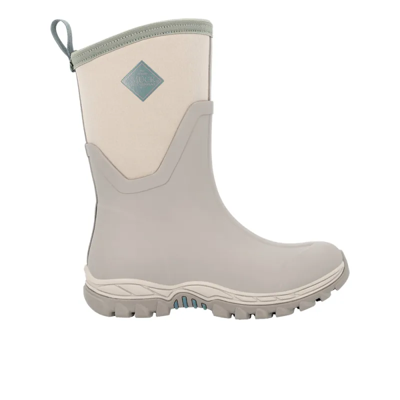 Arctic Sport II Mid Round Toe Pull On Boots made by The Muck Boot Company