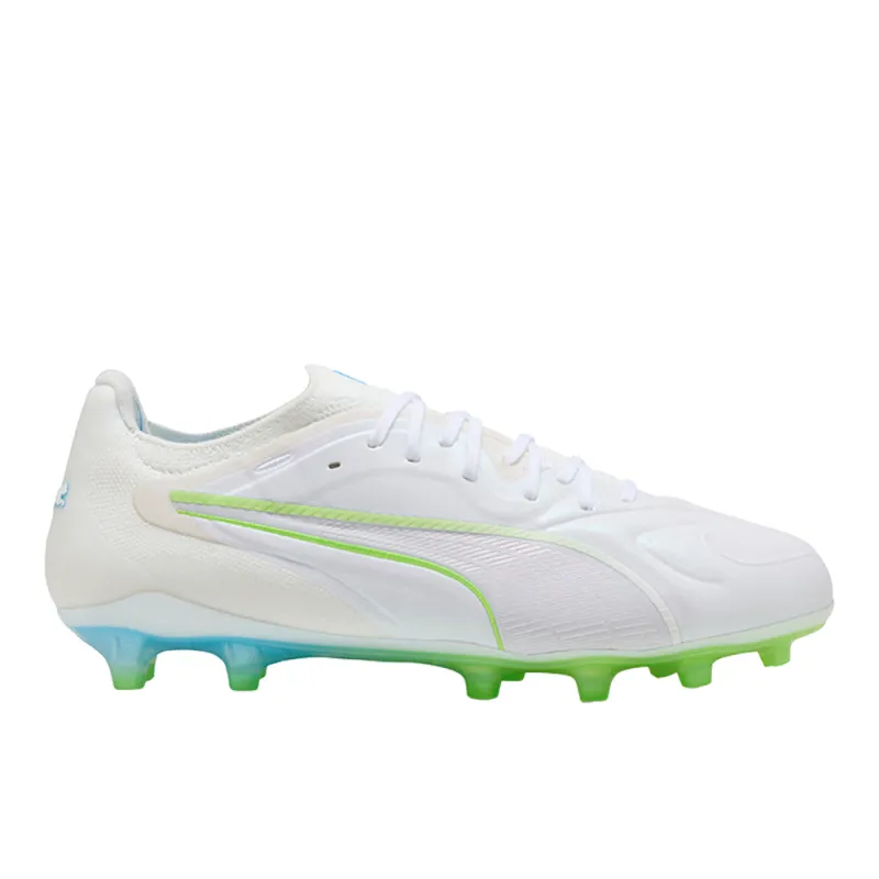 KING 20 Ultimate White Firm/Artificial Ground Soccer Cleat made by Puma