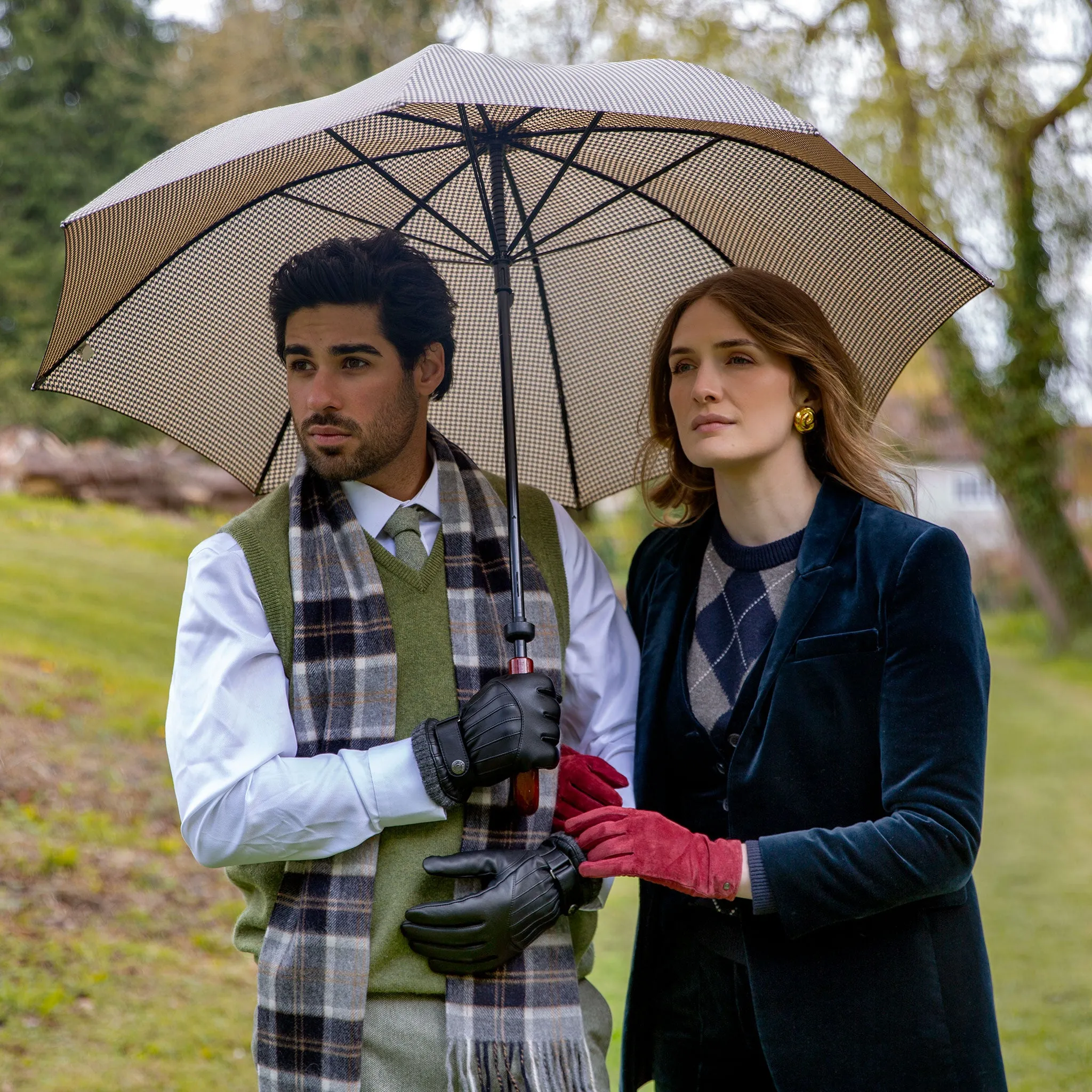 Men’s Touchscreen Wool Blend-Lined Leather Gloves with Vertical Stitch Design and Knitted Cuffs sold by Dents Gloves product image thumbnail 2