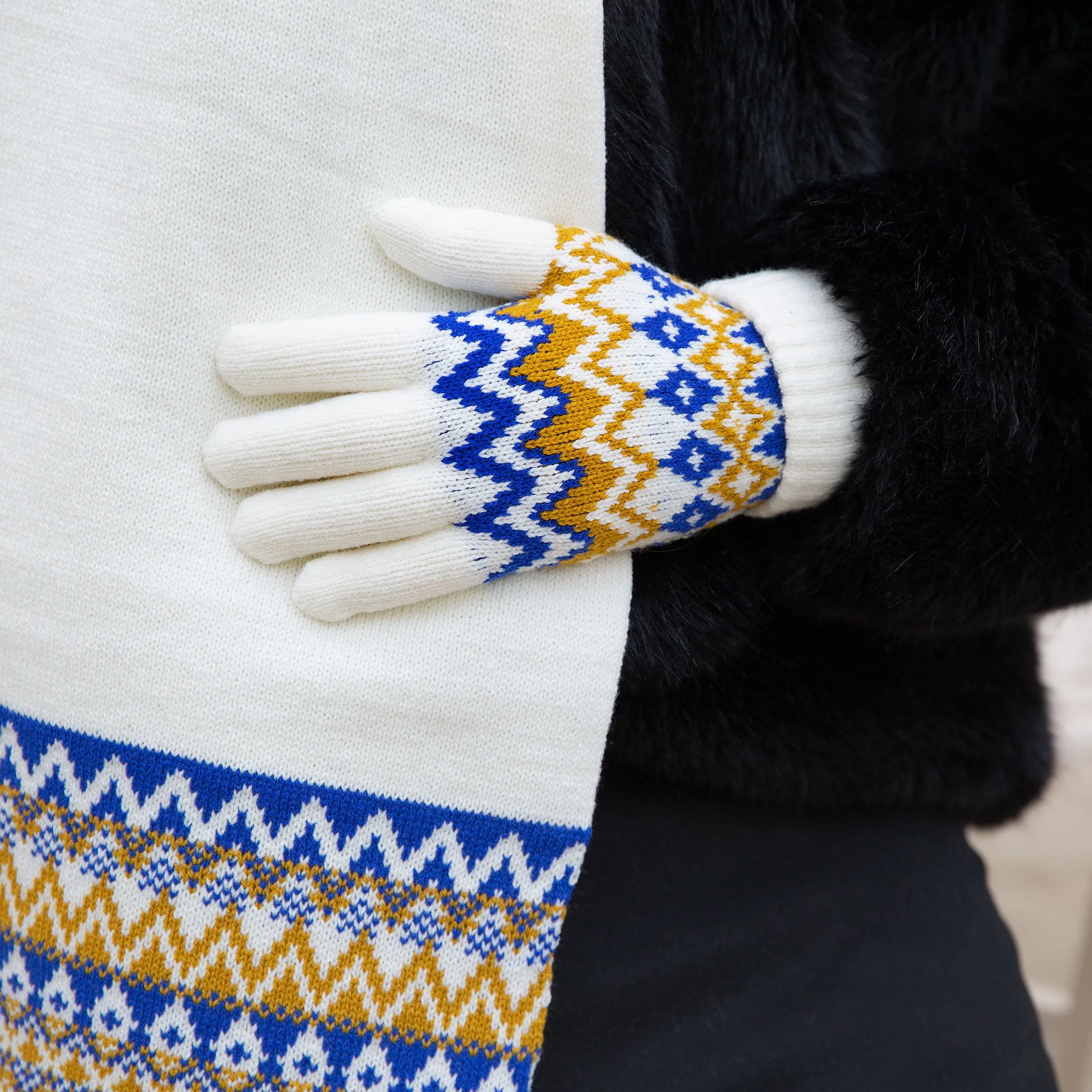 Women’s Jacquard Fair Isle Knitted Gloves sold by Dents Gloves product image thumbnail 3