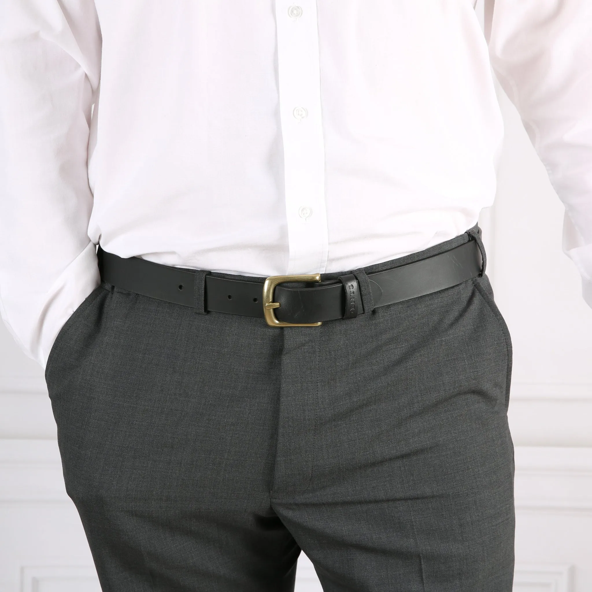 Men’s Heritage Lined Full-Grain Leather Belt with Antique Brass Buckle sold by Dents Gloves product image thumbnail 3