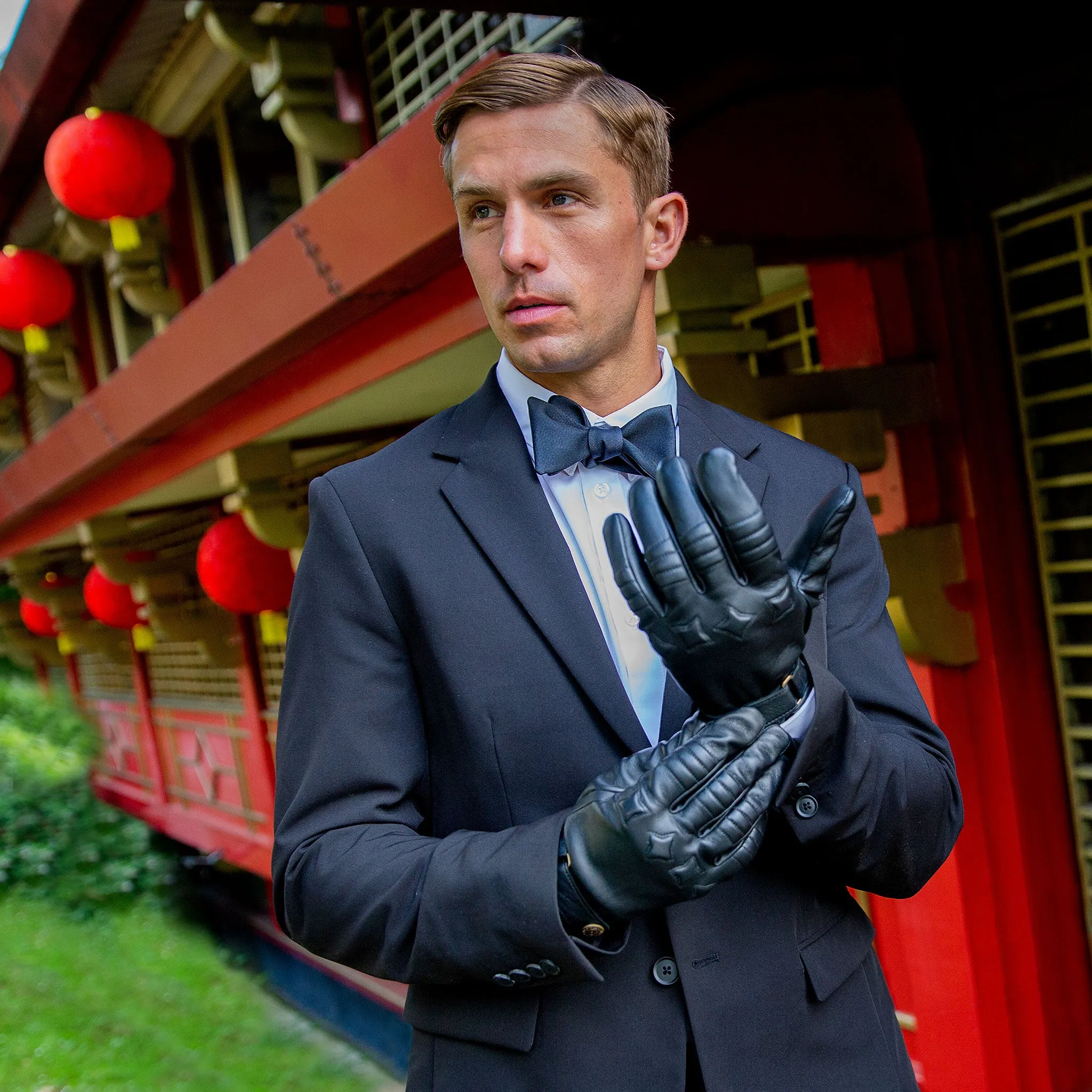Men's The Suited Racer Touchscreen Cashmere-Lined Leather Driving Gloves sold by Dents Gloves product image thumbnail 3