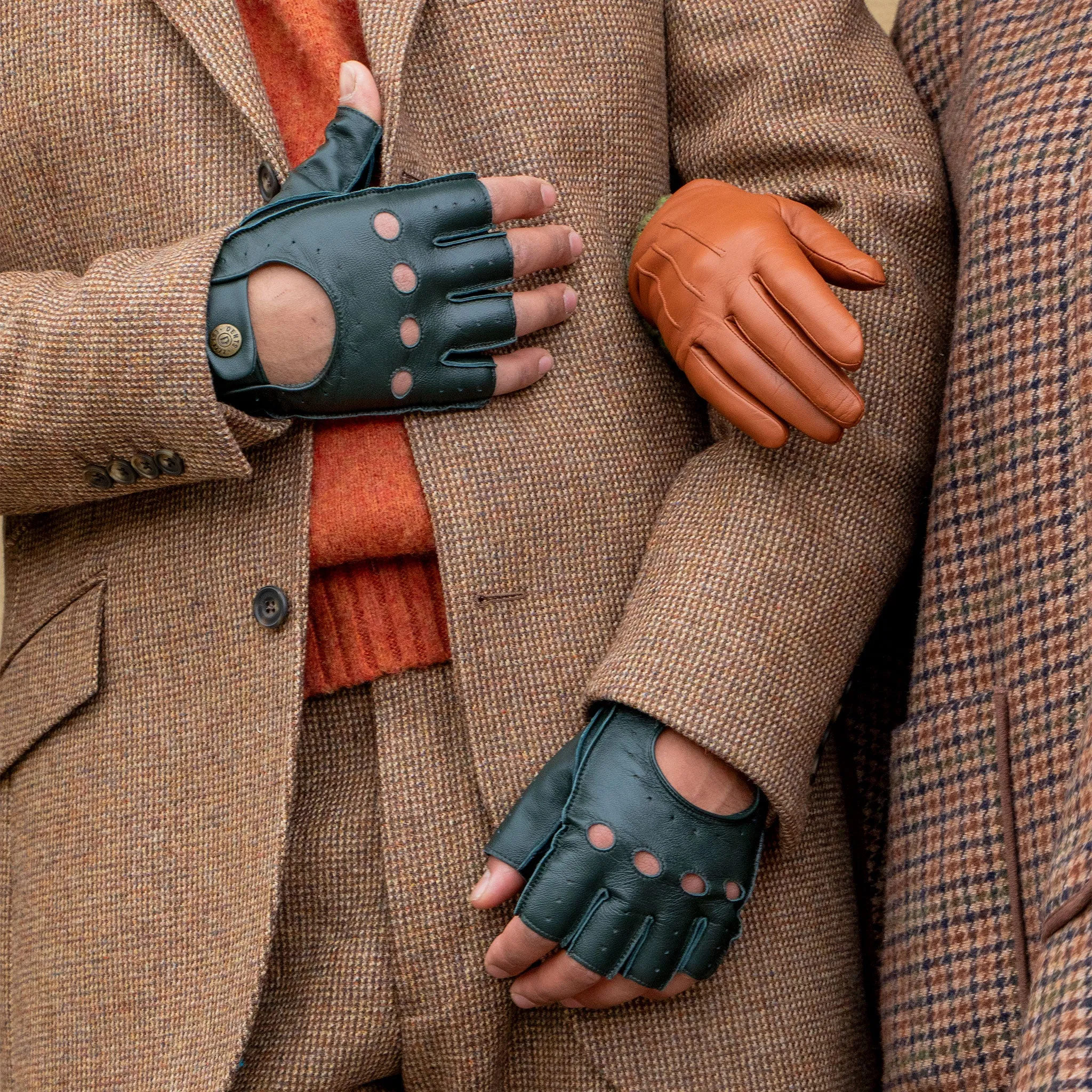 Men's Fingerless Leather Driving Gloves sold by Dents Gloves product image thumbnail 4