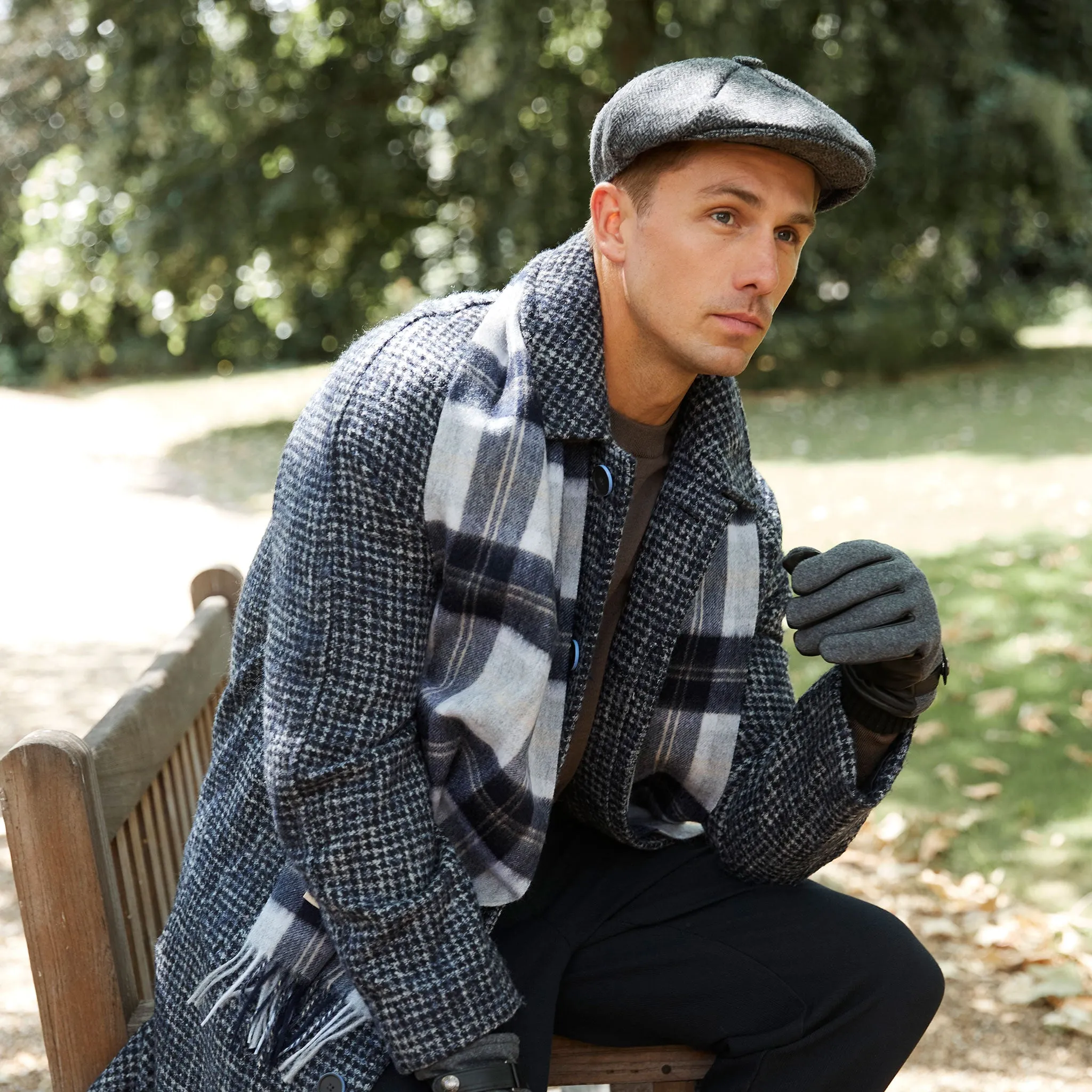 Men's Lambswool Scarf with Tassels sold by Dents Gloves product image thumbnail 2