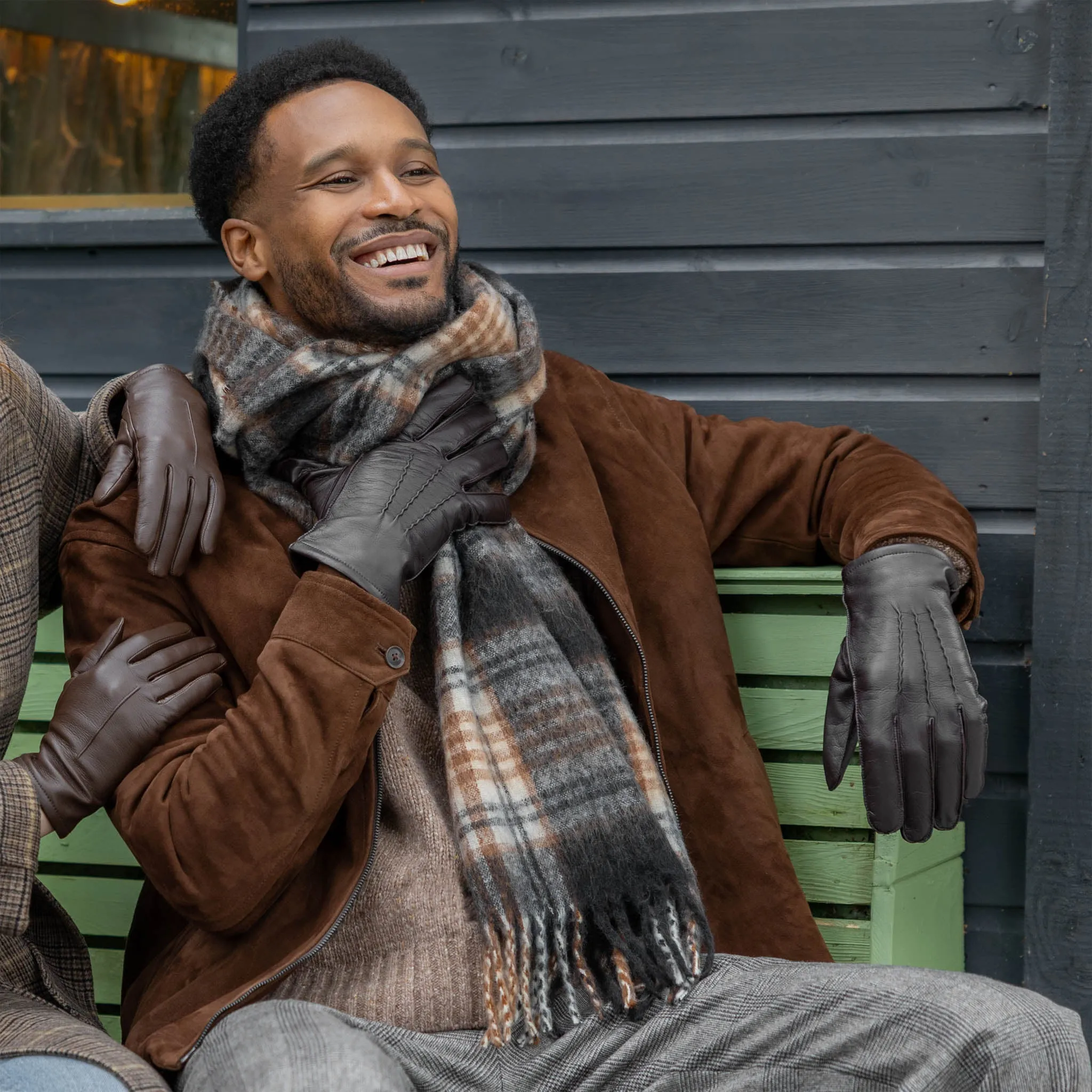 Men's Three-Point Lined Leather Gloves sold by Dents Gloves product image thumbnail 2