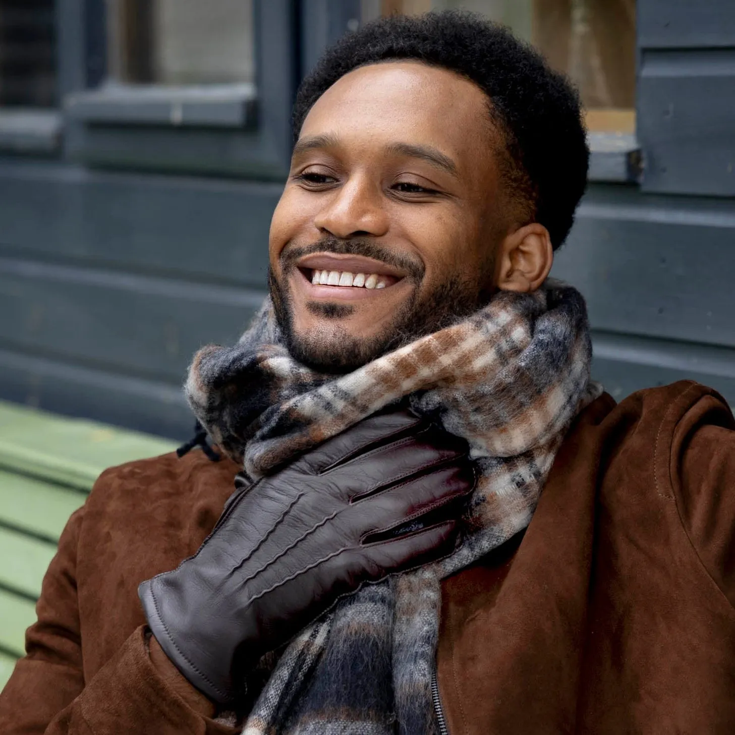 Men's Three-Point Lined Leather Gloves sold by Dents Gloves product image thumbnail 3