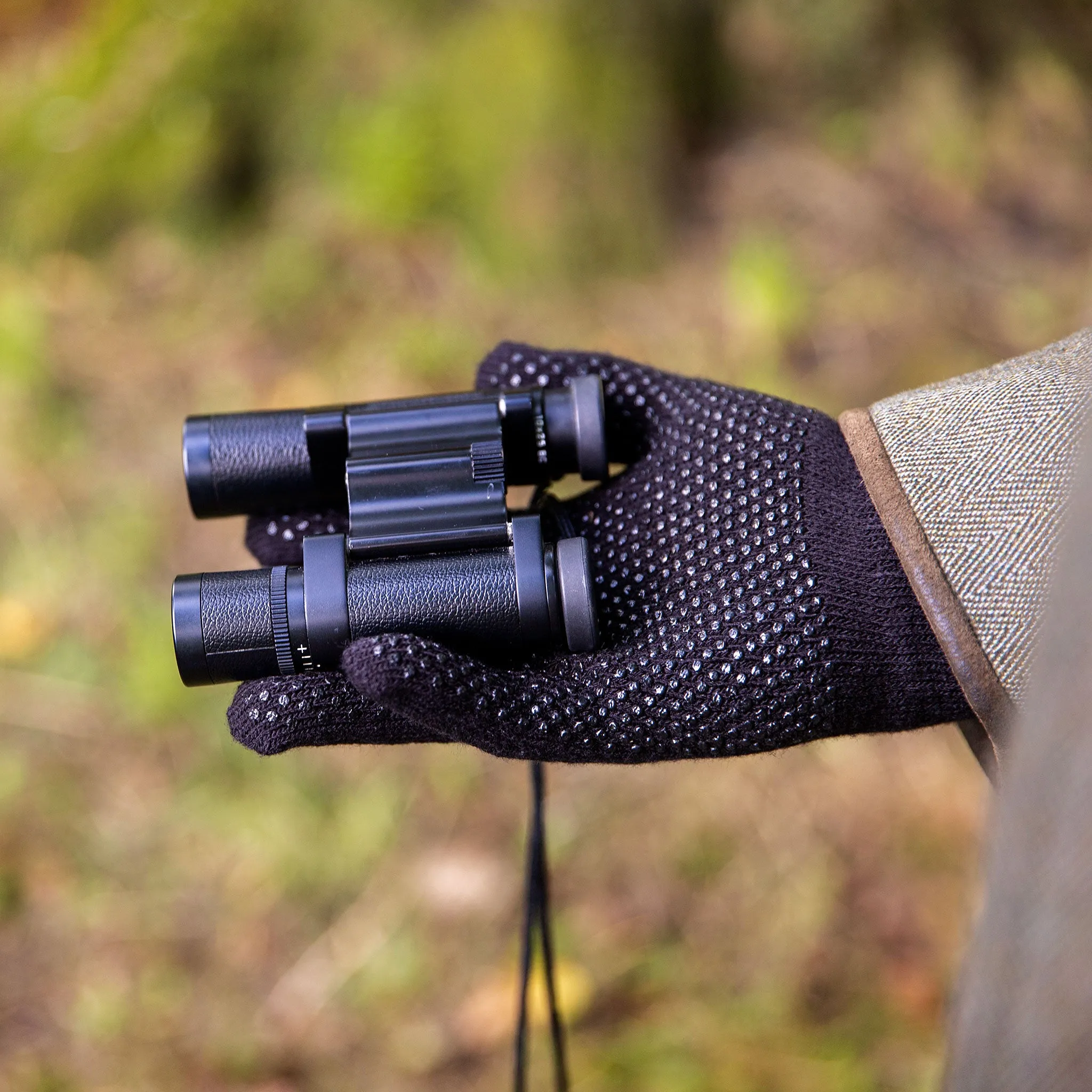 Unisex Extra-Grip Knitted Gloves sold by Dents Gloves product image thumbnail 2