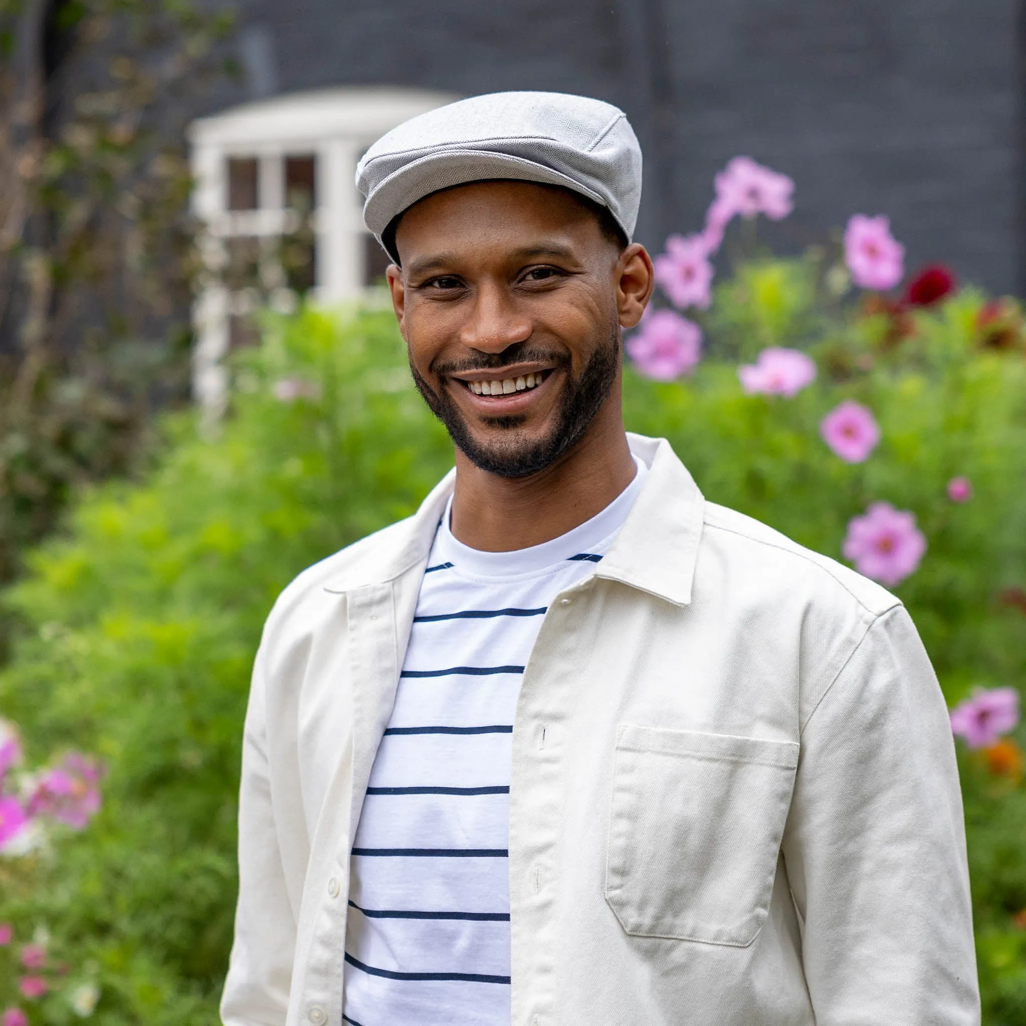 Men’s Herringbone Cotton and Linen-Blend Flat Cap sold by Dents Gloves product image thumbnail 2