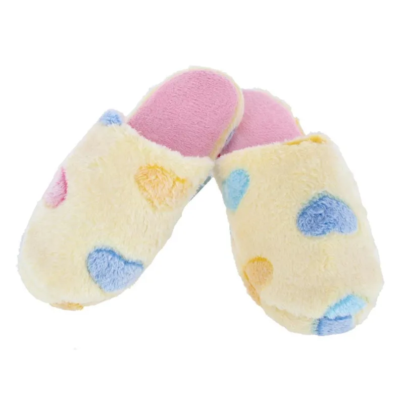 CTM® Women's Heart Pattern Fur Slippers made by Belt Outlet