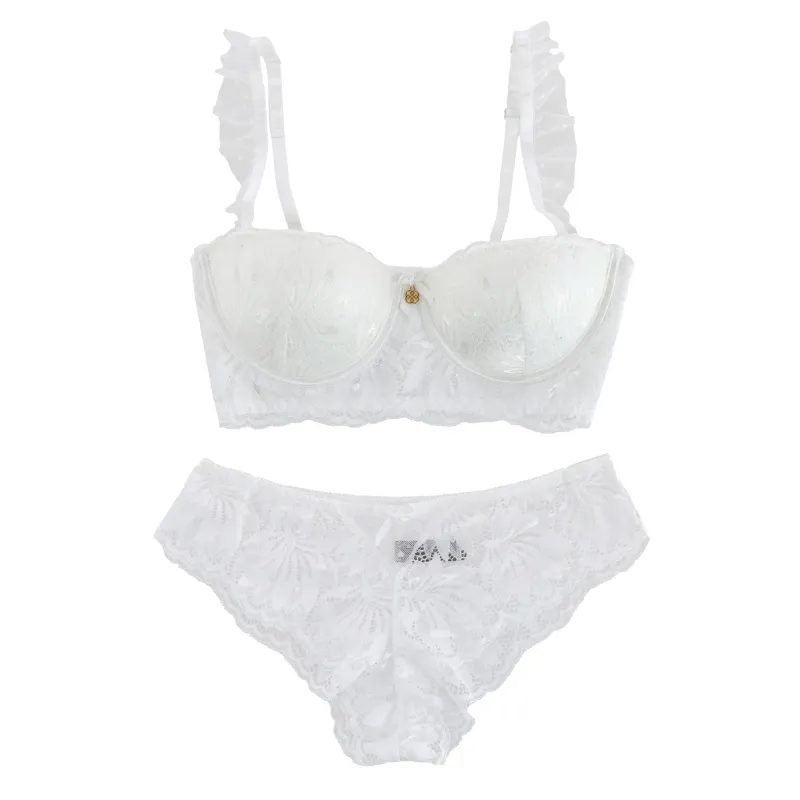 Daisy Fuentes Women's 2 Piece White Ruffle Lace Bra and Panty Set made by Daisy Fuentes