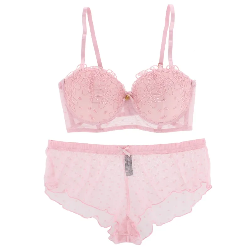 Daisy Fuentes Women's 2 Piece Ruffle Bra and Panty Set made by Daisy Fuentes
