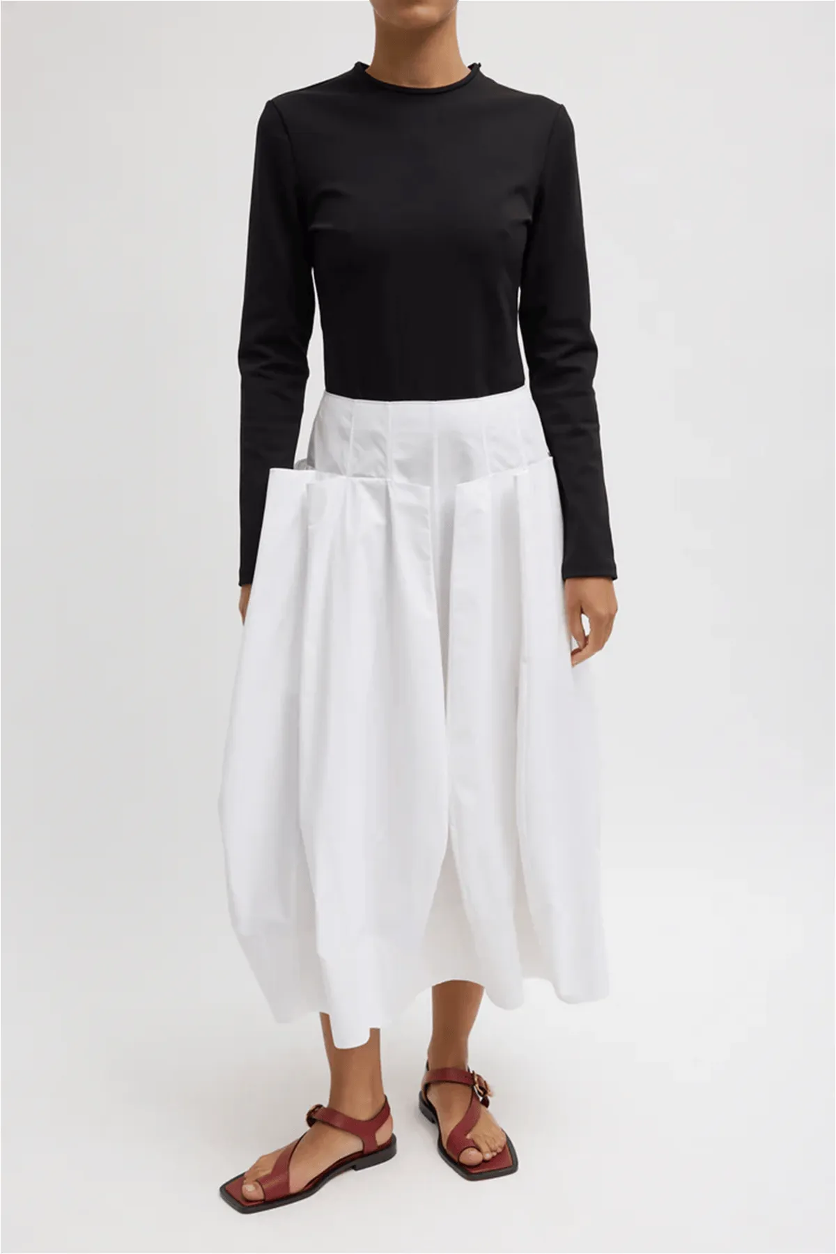 Compact Poplin Pinch Pleat Full Skirt in White sold by Hampden Clothing product image thumbnail 2