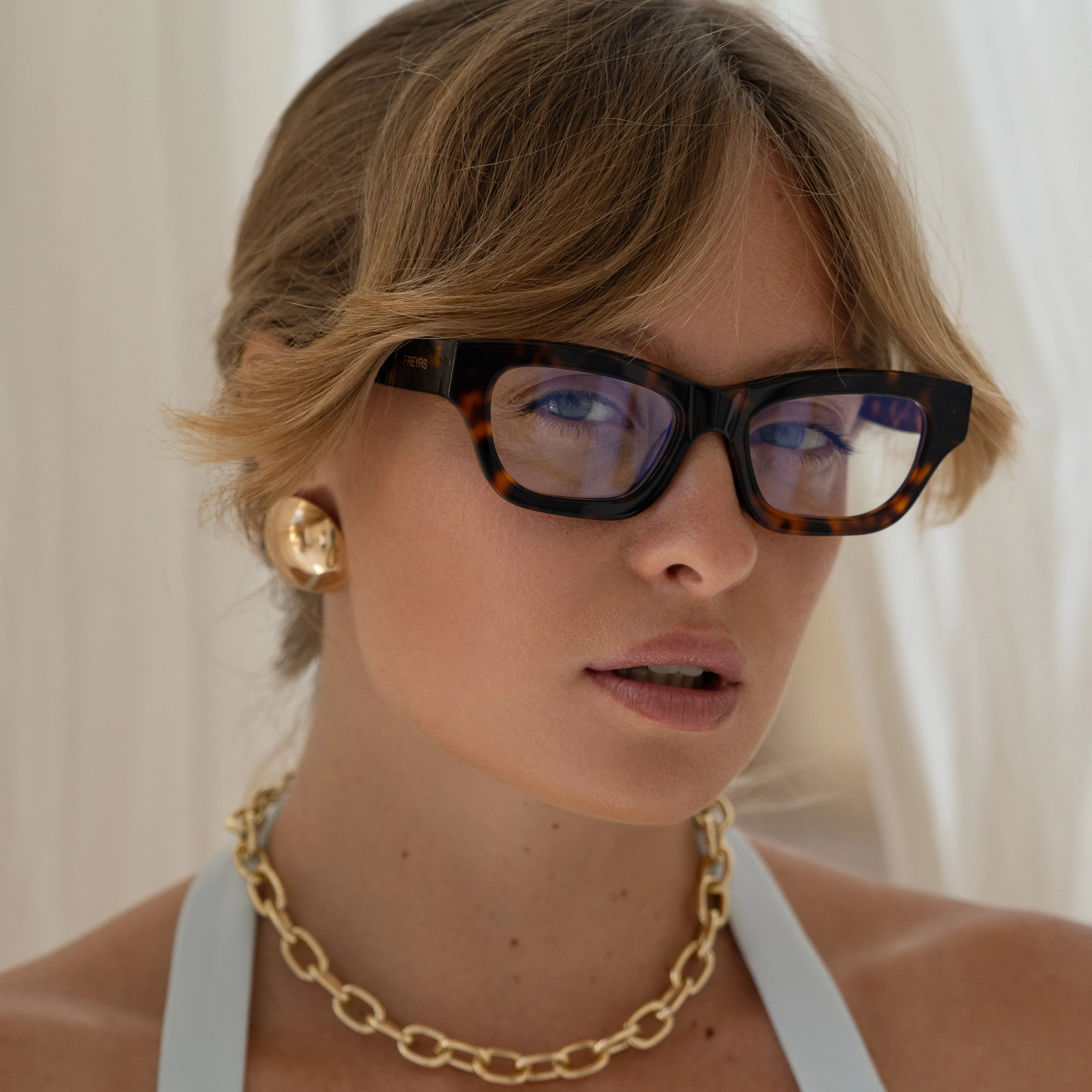 Aurora sold by FREYRS product image thumbnail 2