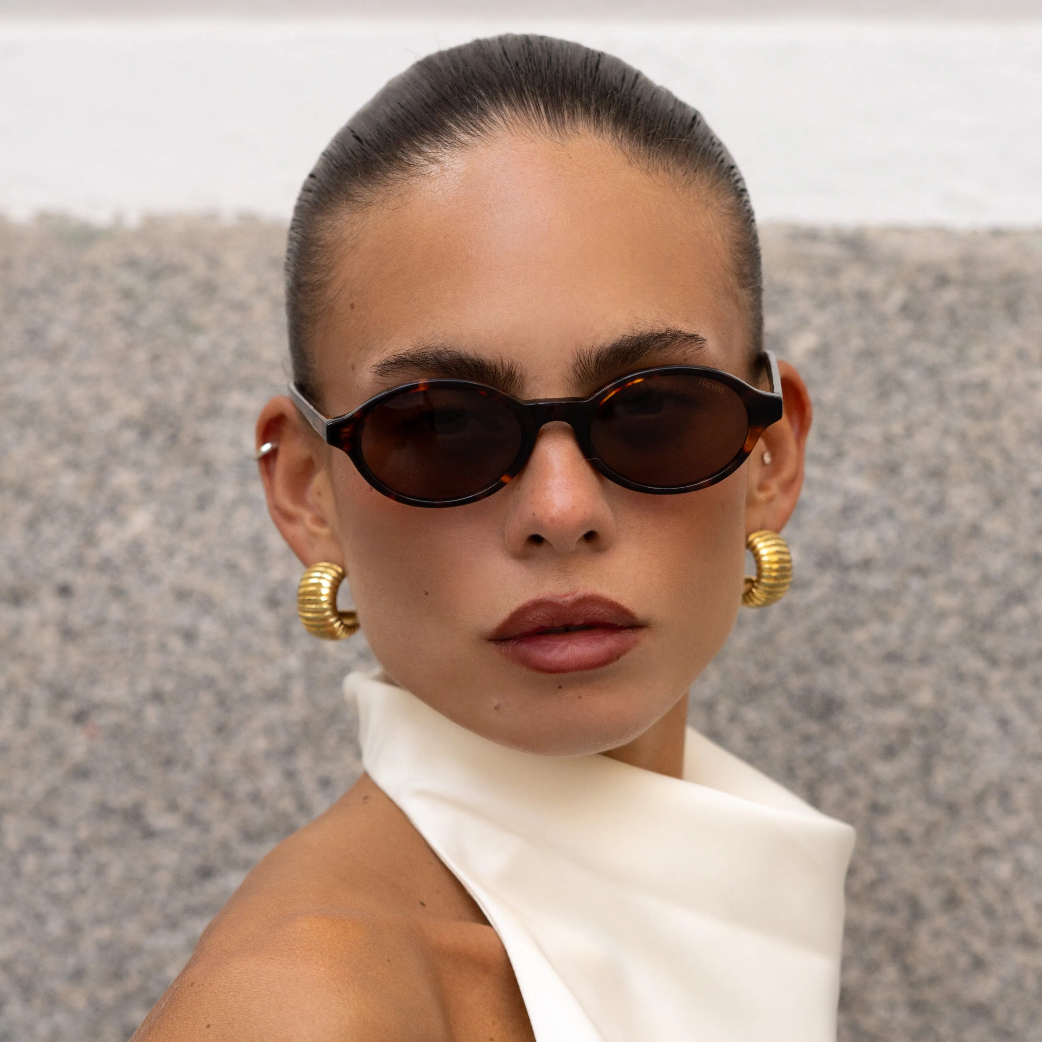 Zoe sold by FREYRS product image thumbnail 2