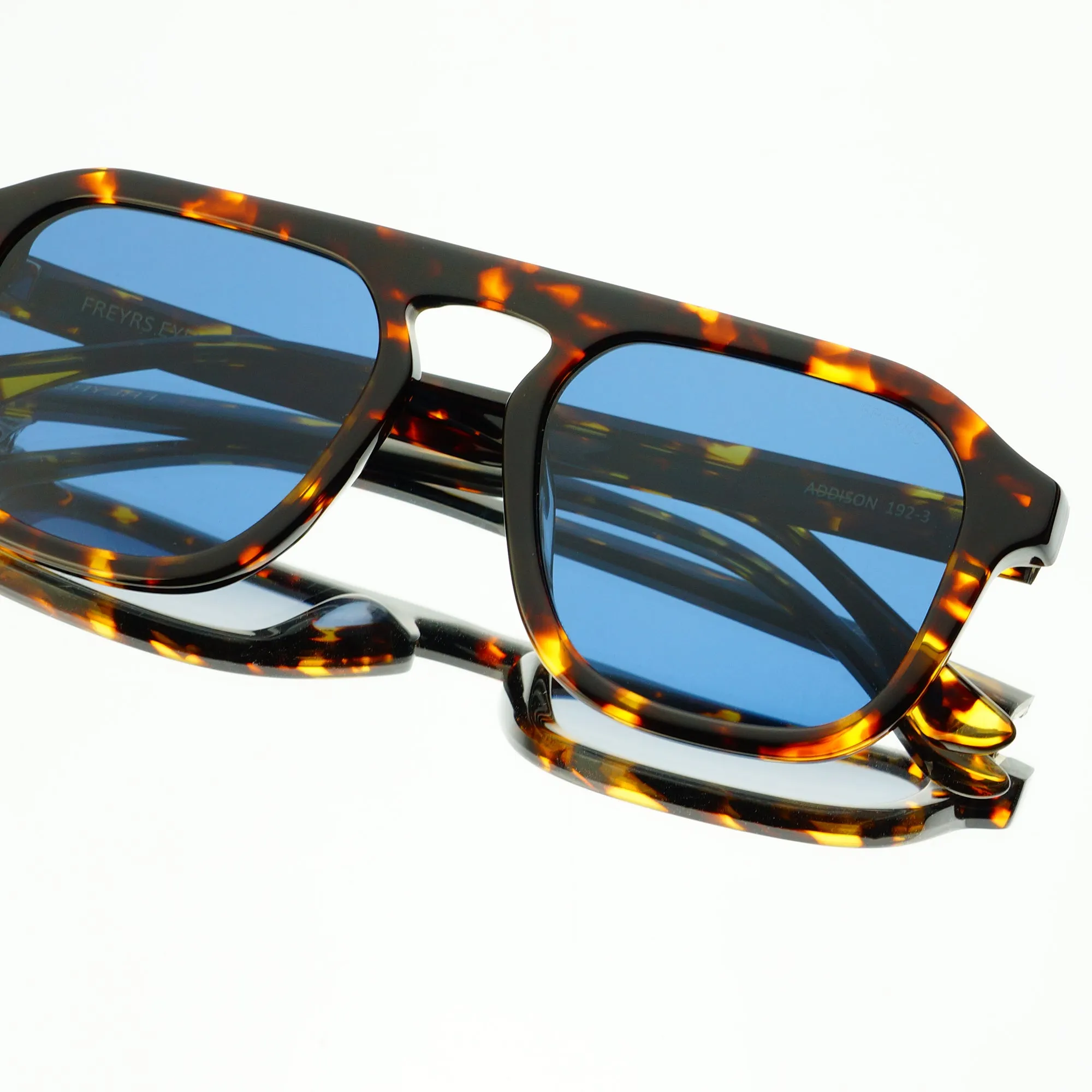 Addison sold by FREYRS product image thumbnail 3