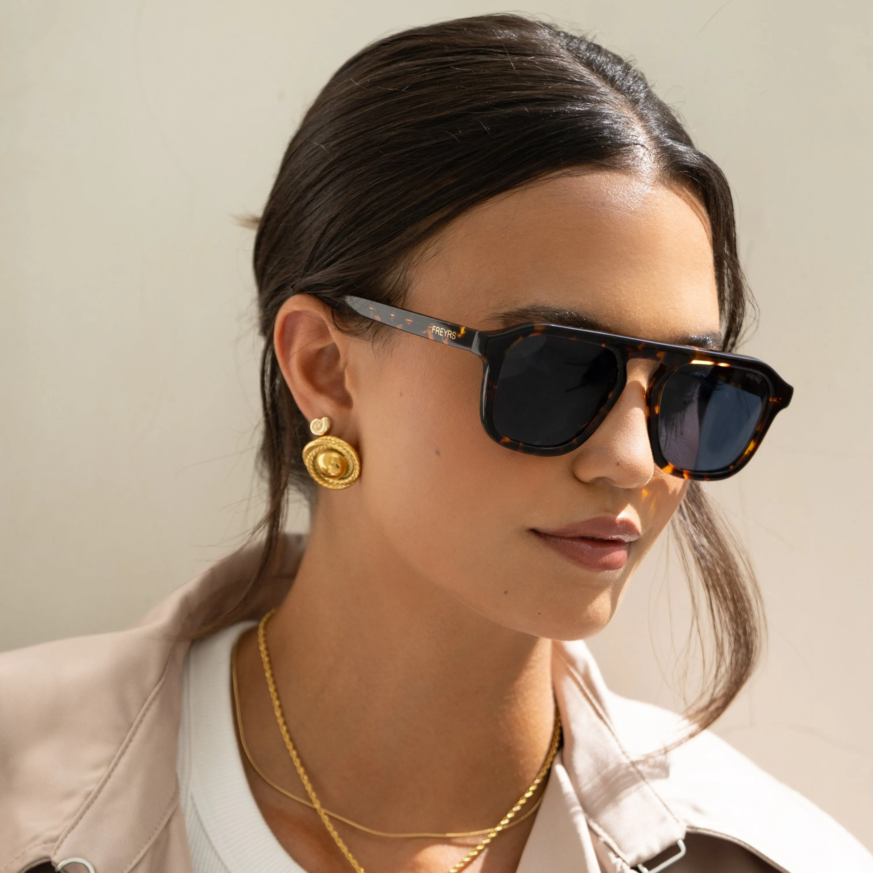 Addison sold by FREYRS product image thumbnail 2