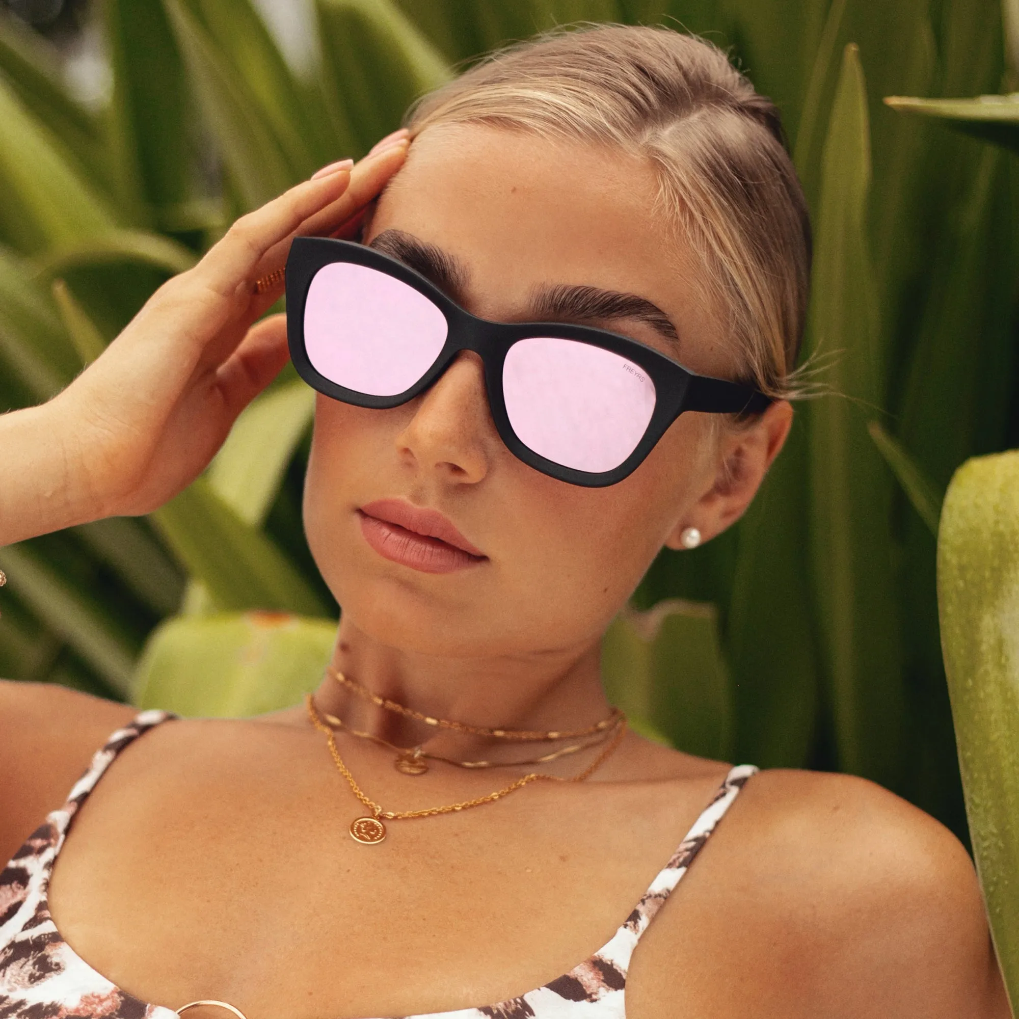 MILA sold by FREYRS product image thumbnail 2