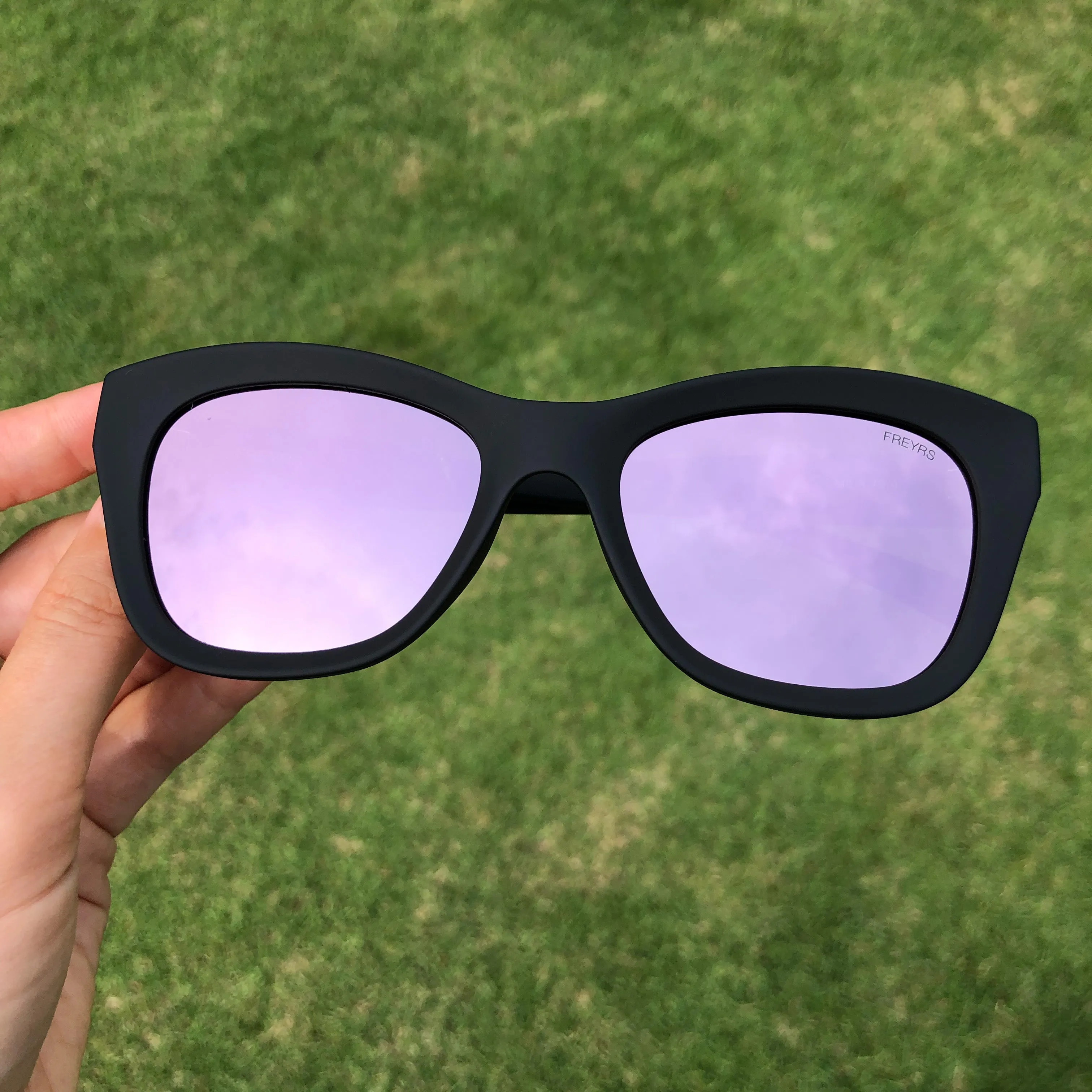 MILA sold by FREYRS product image thumbnail 3