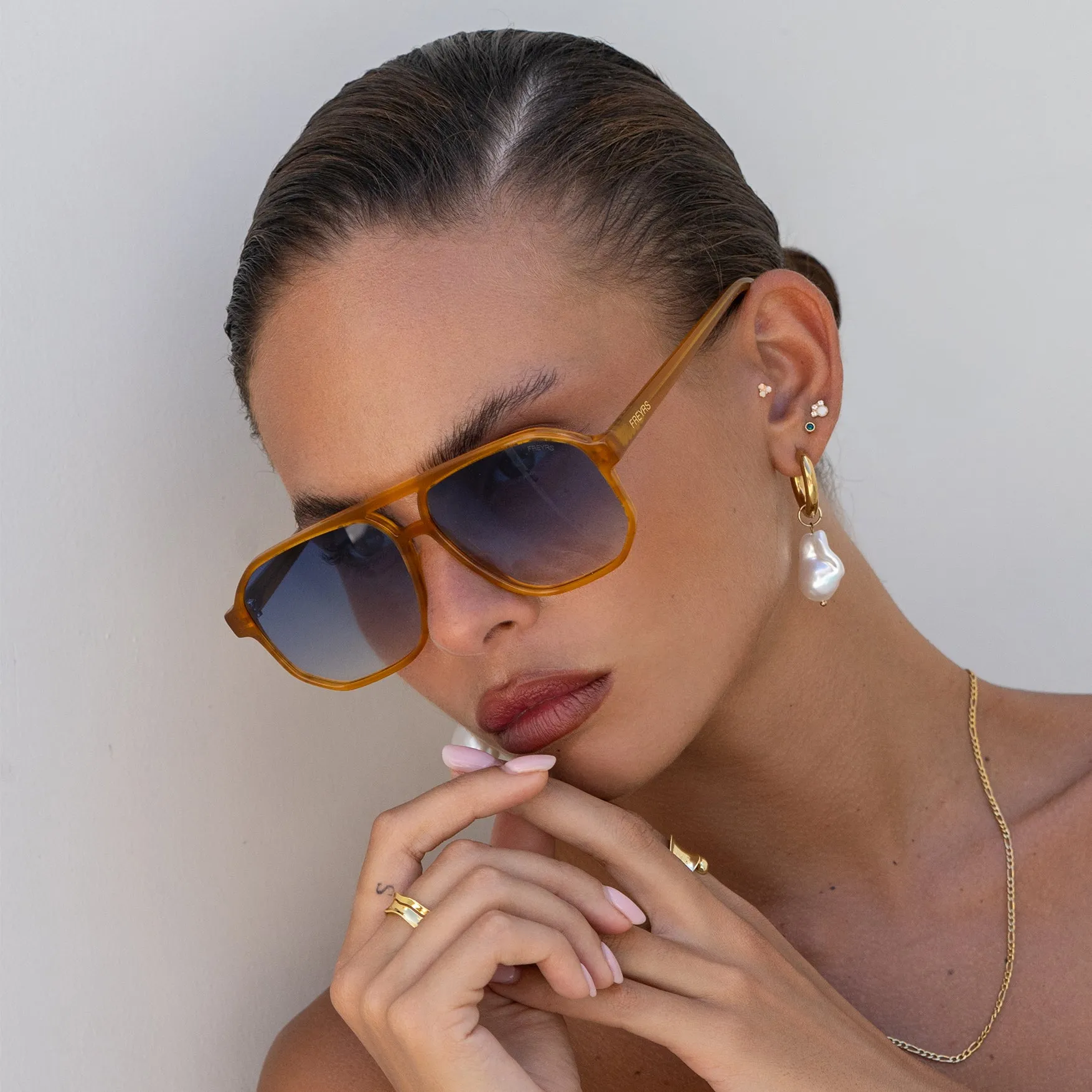 Billie sold by FREYRS product image thumbnail 5