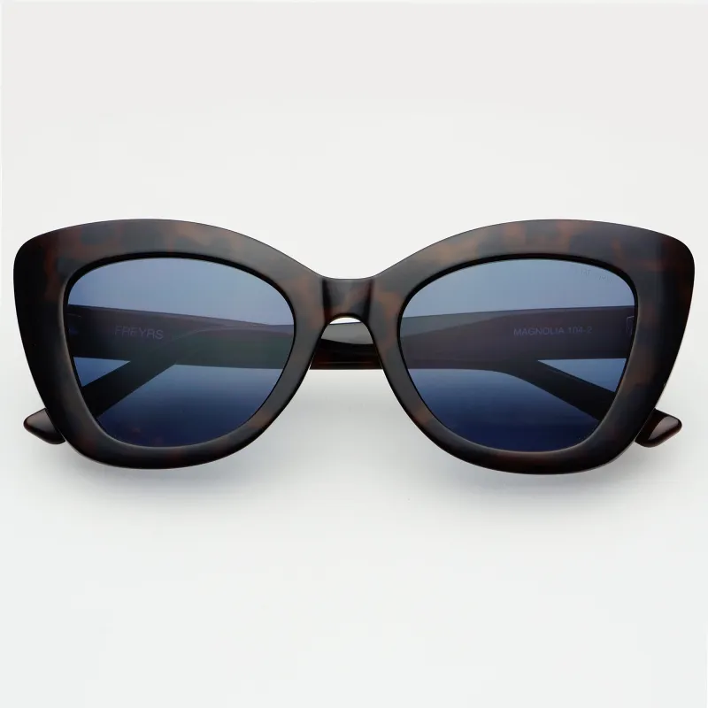 Magnolia sold by FREYRS