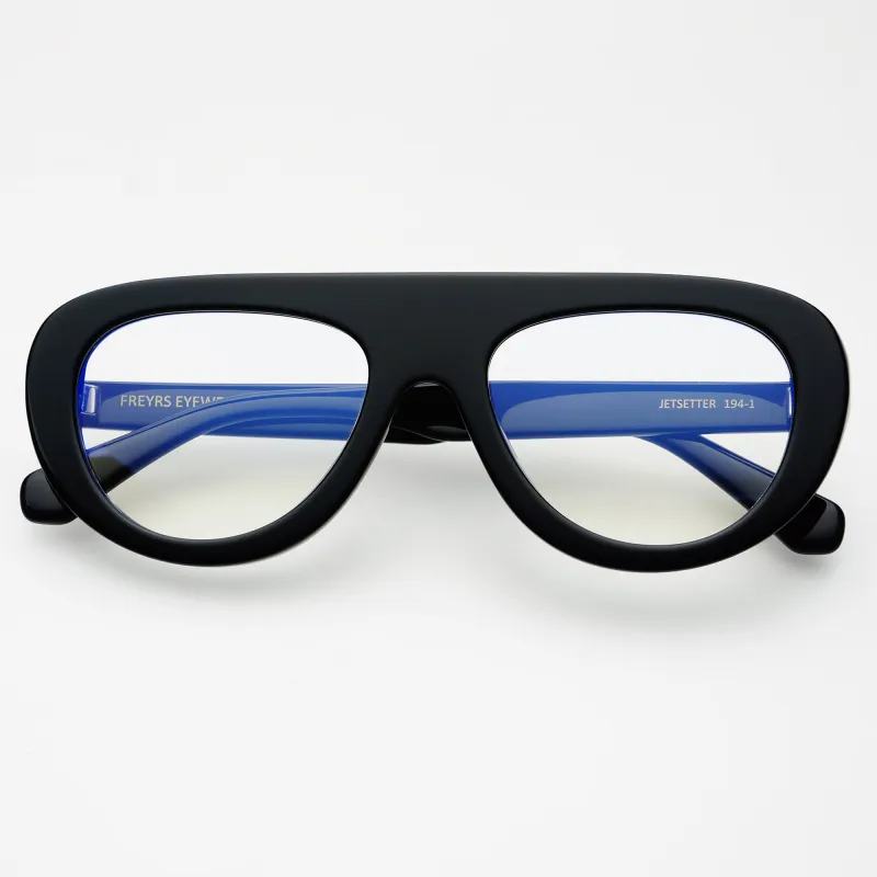 Jetsetter made by FREYRS