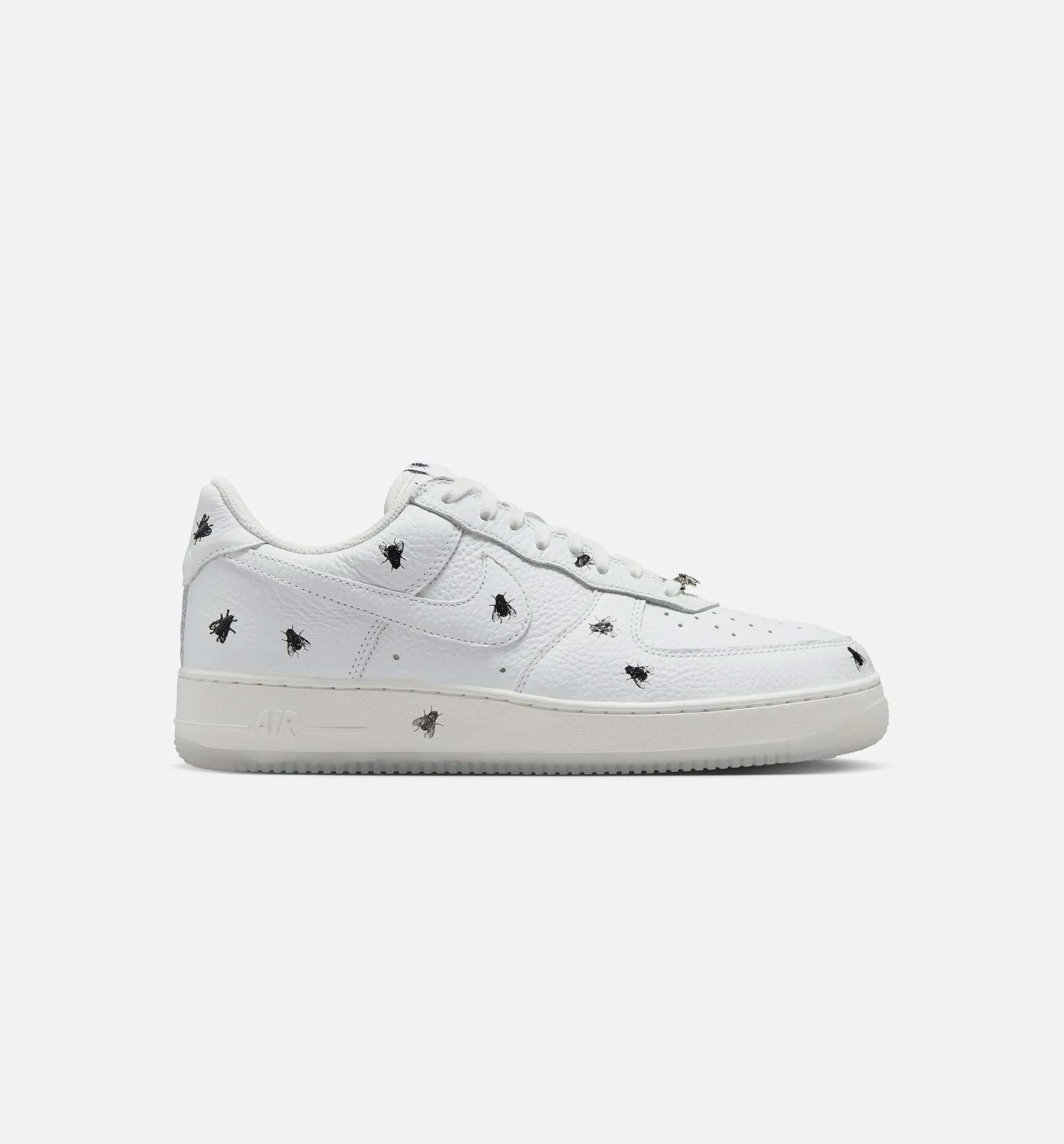 Air Force 1 Low Retro Summit White and Black Mens Lifestyle Shoe - Summit White/Black sold by Nice Kicks Retail