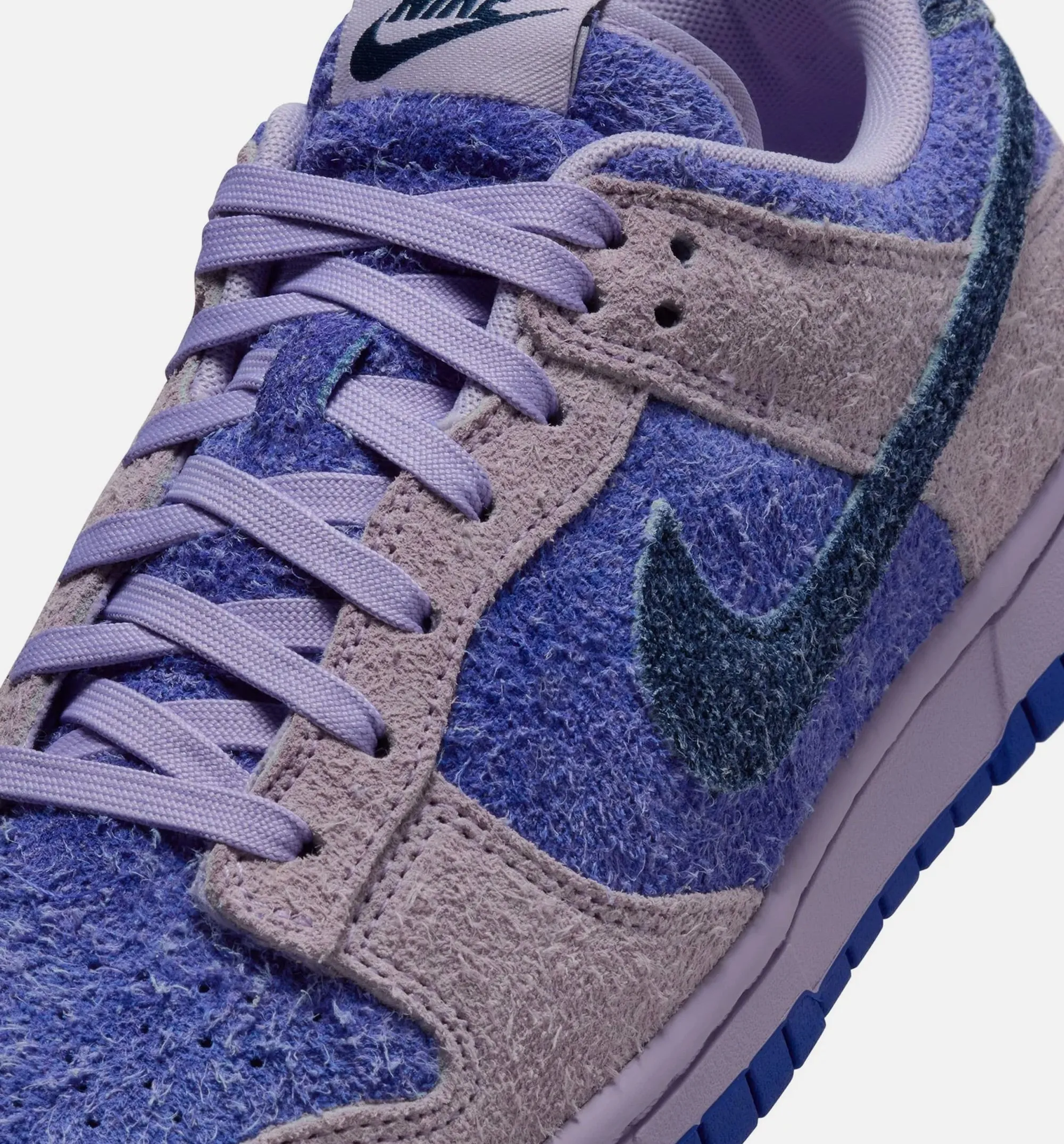 Dunk Low SE Hydrangeas Womens Lifestyle Shoe - Hydrangeas/Deep Royal Blue sold by Nice Kicks Retail product image thumbnail 2