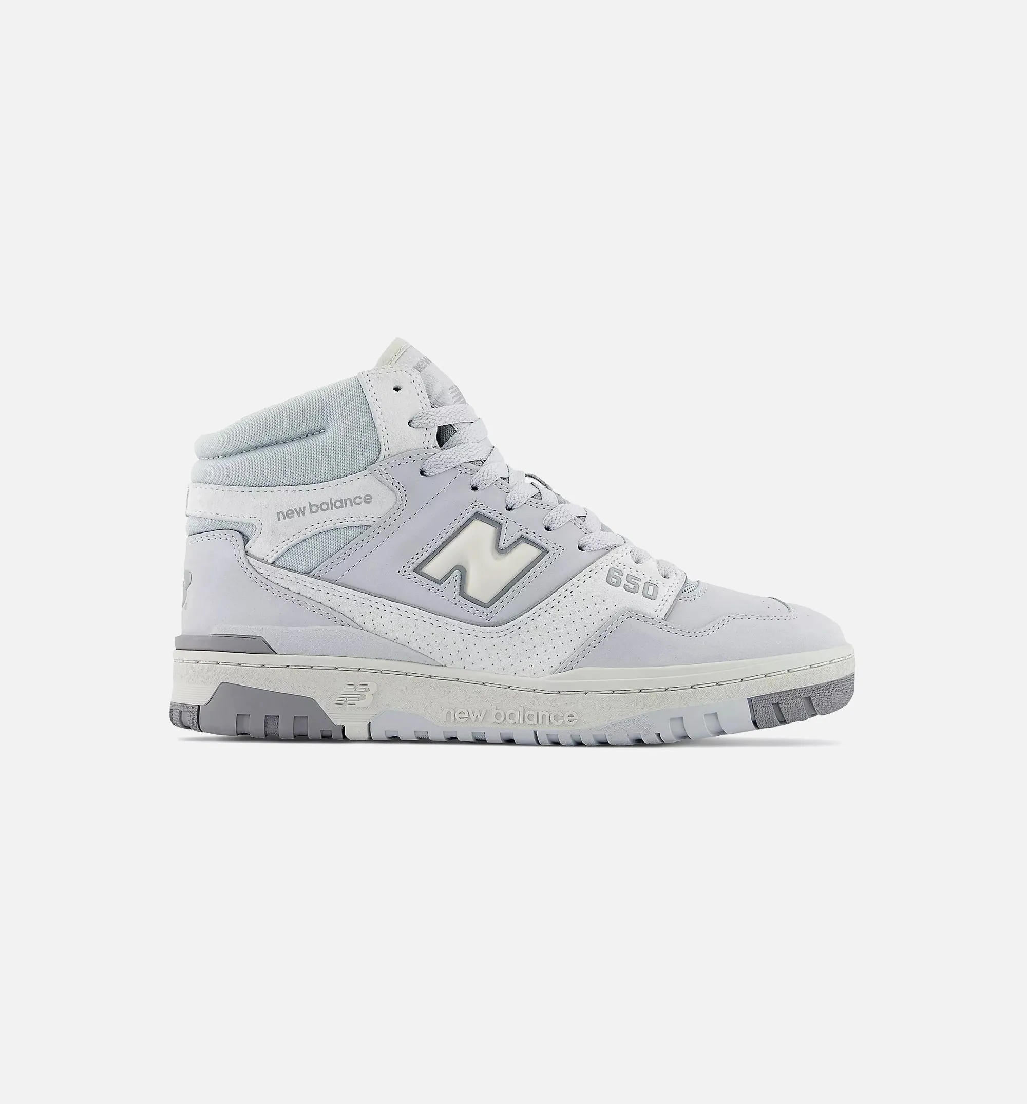 650R Light Aluminum Rain Cloud Mens Lifestyle Shoe - Grey/White sold by Nice Kicks Retail