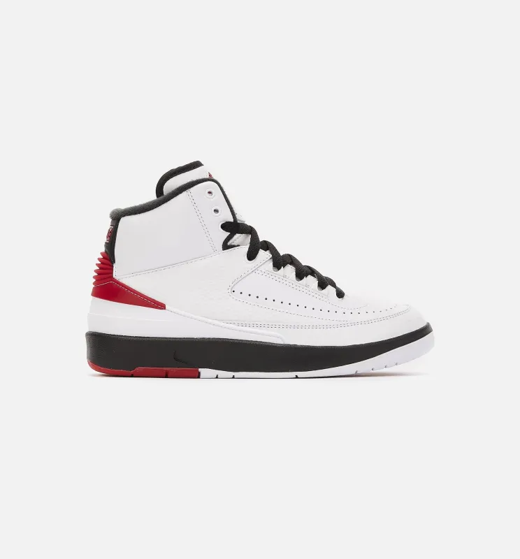 Air Jordan 2 Retro Chicago Womens Lifestyle Shoe - White/Red made by Jordan