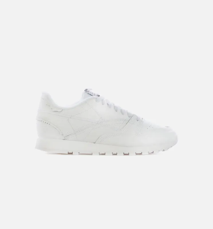 Maison Margiela CL Memory Of Mens Lifestyle Shoe - White made by Reebok