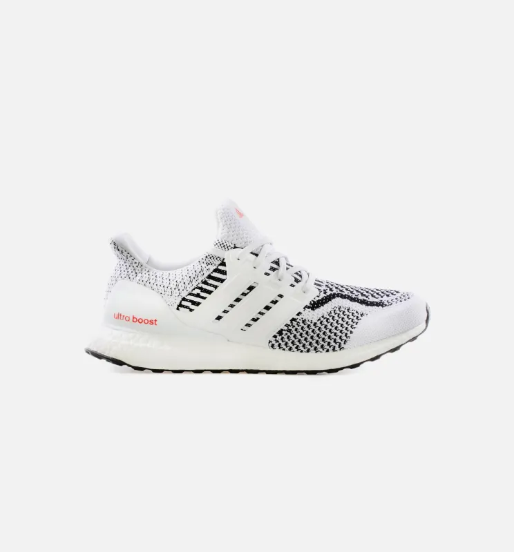 Ultraboost 5.0 DNA Mens Running Shoe - White/Black made by Adidas