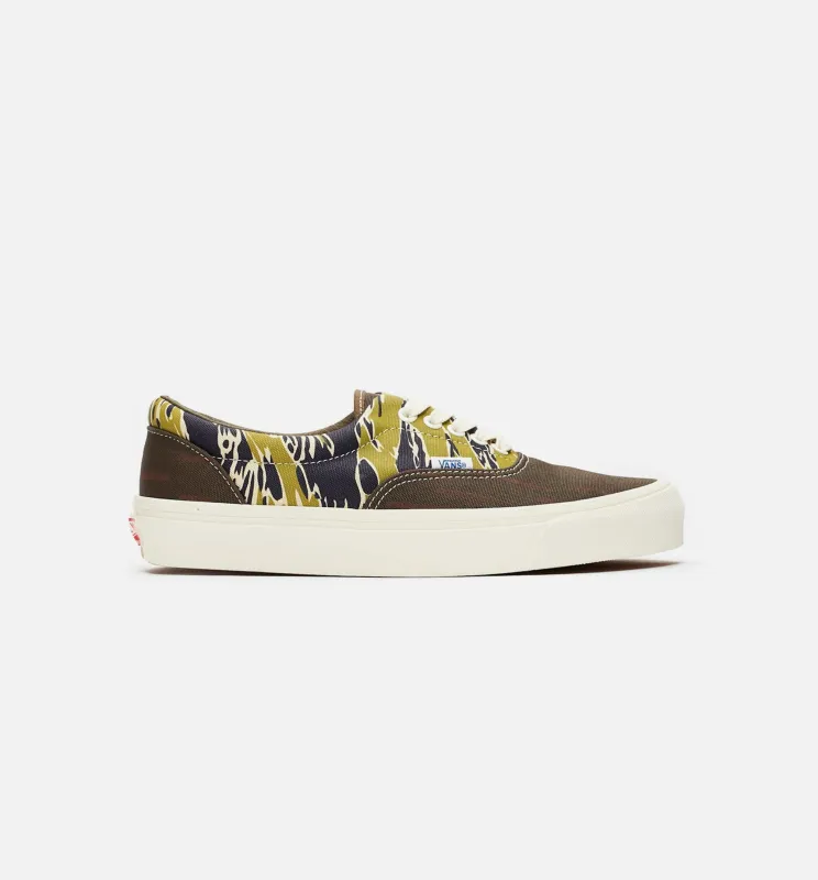 Vlt OG Era LX Mens Lifestyle Shoe - Camo made by Vans