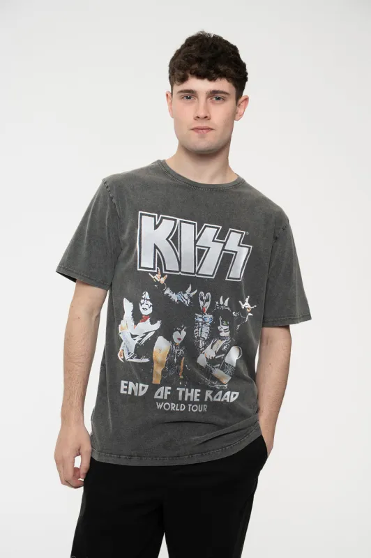 KISS End Of The Road World Tour Limited Edition 999 Only Premium Wash T Shirt made by Kiss