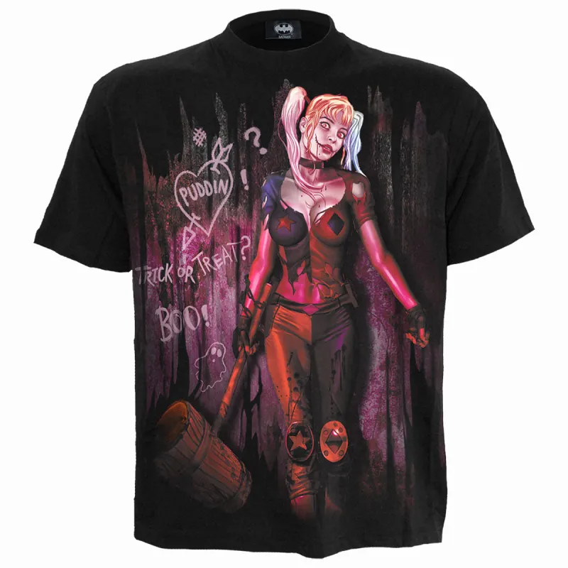 HARLEY QUINN - TRICK OR TREAT - Front Print T-Shirt Black made by Paradiso Clothing