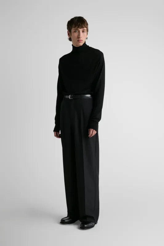 Hayes Suit Pant Black made by Livid Jeans